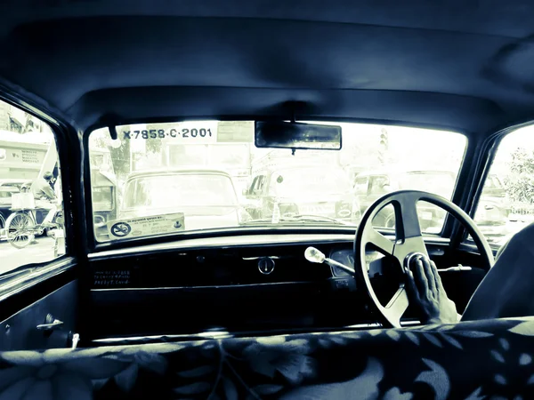 Inside of a taxi in india — Stock Photo, Image