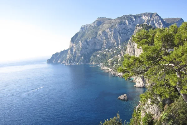 Het prachtige eiland Capri in Italië, Napels — Stockfoto