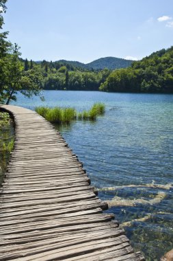 yolda plitvice gölleri, Hırvatistan