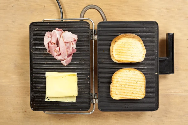 Ham toast — Stockfoto