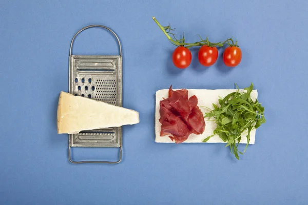 Брезаола обертывает бутерброд — стоковое фото