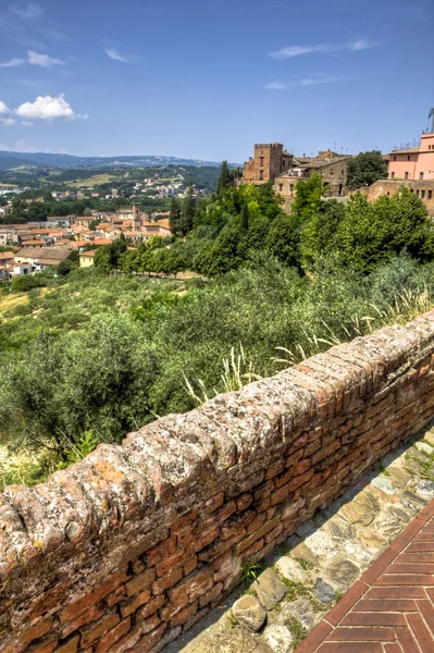 Old buildings in tuscany — Stock Photo, Image