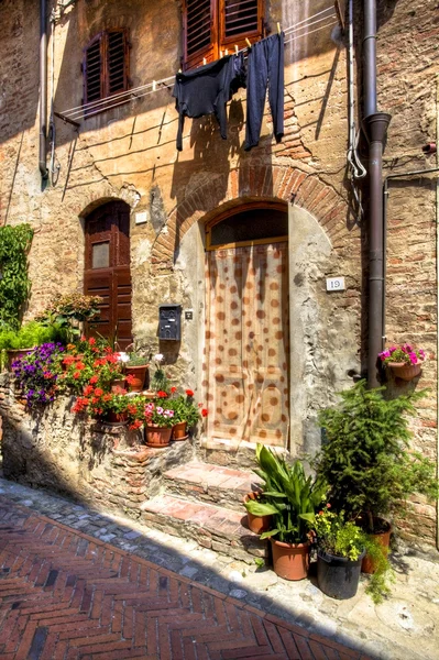 Vecchia parete in toscana — Foto Stock