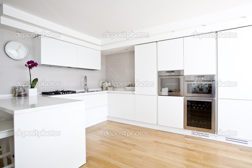 Eigentijdse stijl keuken u stockfoto tommasolizzul