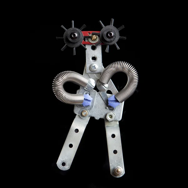 かわいい面白いロボットのおもちゃはごみ製の。廃棄物のリサイクル — ストック写真