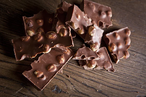 Chocolate con avellanas — Foto de Stock