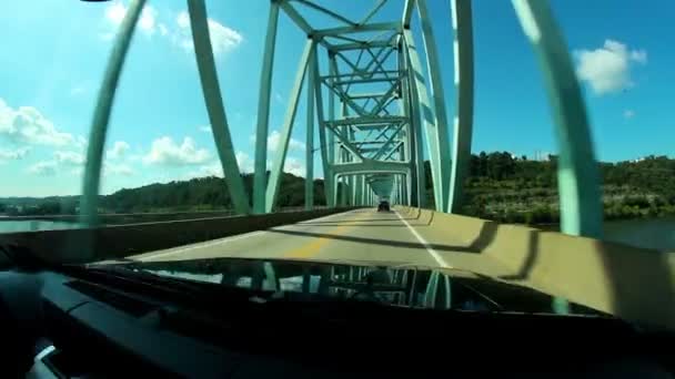 Sewickley Bridge — Stockvideo