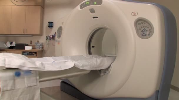 Een mri, ct, pet-scanner. — Stockvideo