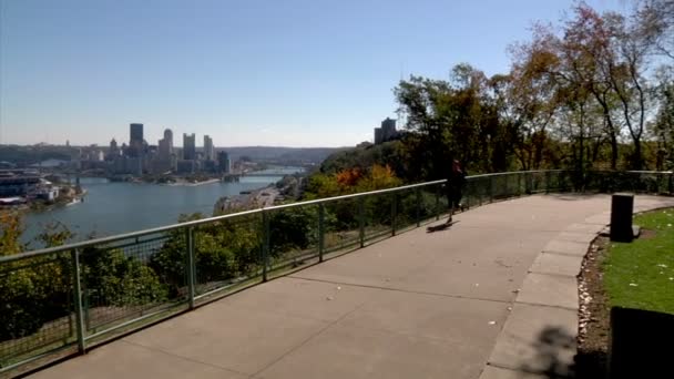 Jogger de Pittsburgh — Video