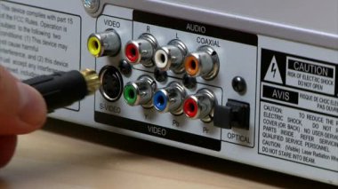 bir dvd çalar veya vcr ayarlama