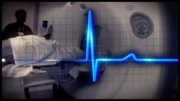 Стилизованный снимок пациента, помещенного в аппарат МРТ . — стоковое видео