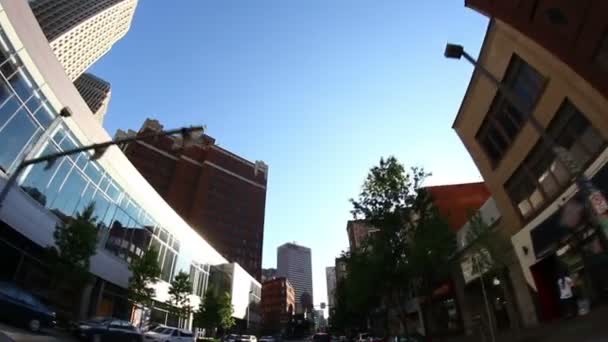 Körning i centrala pittsburgh, pa. fisheye-objektiv. — Stockvideo