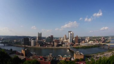 Pittsburgh şehir manzarası zaman atlamalı