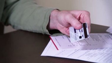 kredi kartı od3758 - 1080 p yukarı kesti.