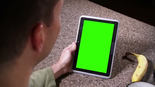 Ereader зелений екран — стокове відео