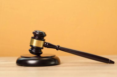 Tahta Yargıç tokmak hukuk konsepti eşitlik, adalet, sosyal yönetim mahkemesi