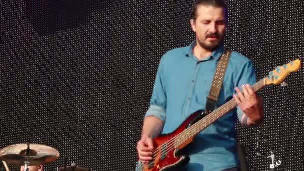 Russo Rock Band 'Splean' performance al festival rock 'La migliore città' — Video Stock