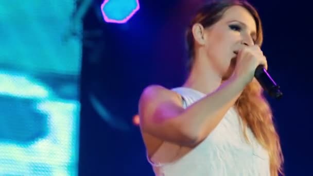 'Guano Apes' live performance at the rock festival 'The Best City' — Stockvideo