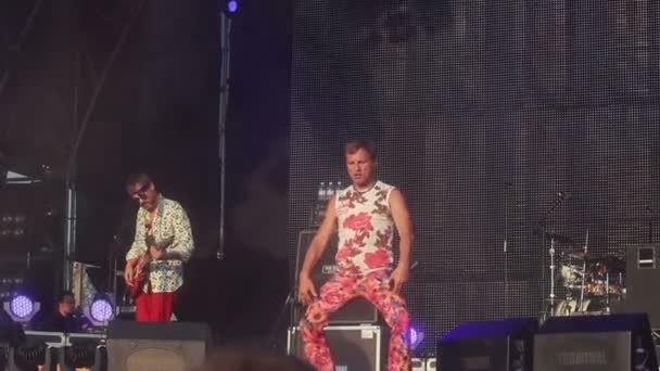 Vopli vidopliassova live-opname op het rockfestival de beste stad — Stockvideo