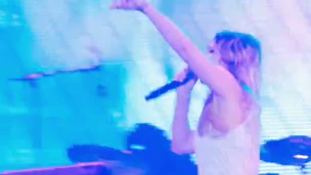 'Guano Apes' live performance at the rock festival 'The Best City' — Stockvideo