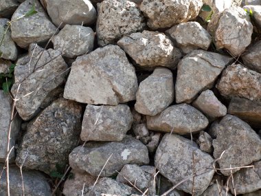 Doğadaki Taş Duvar