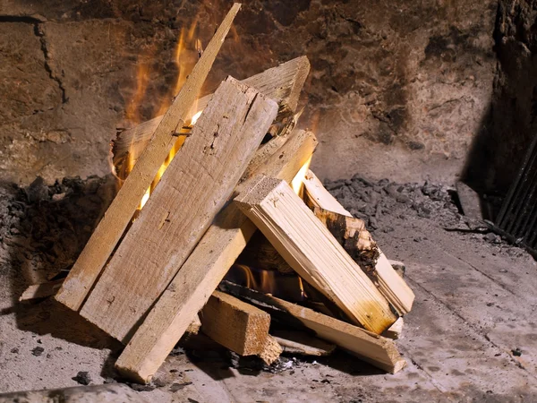 Traditional old fireplace — Stock Photo, Image