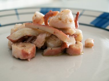 ahtapot salatası yakın çekim