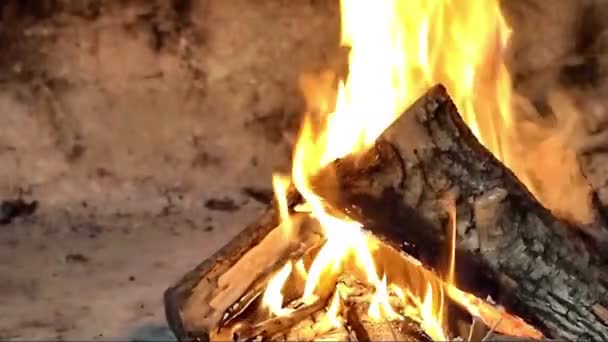 불타는 불길 — 비디오