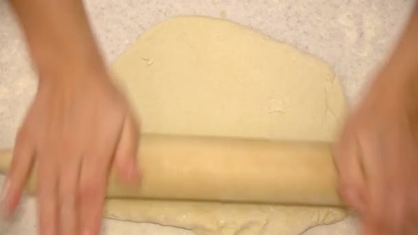 Masa rodante para pizza — Vídeo de stock