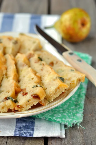 Pastel de pera y queso azul —  Fotos de Stock