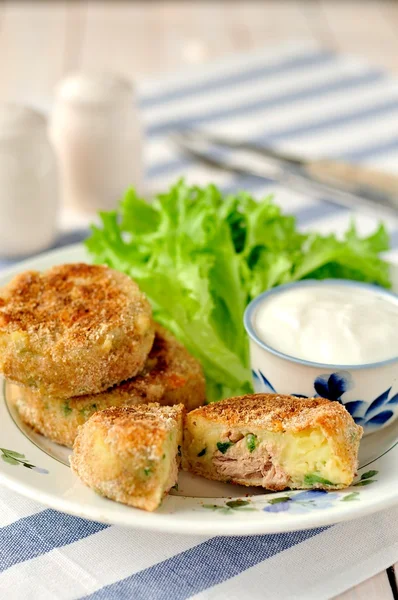 Potato and Tuna Cakes — Stock Photo, Image