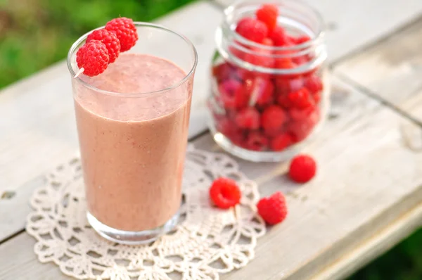 Frullato di lamponi al cioccolato — Foto Stock