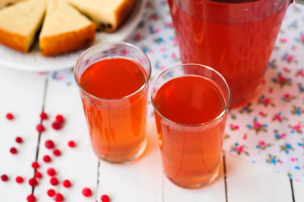 Gemengde bessen drankje (compot) — Stockfoto