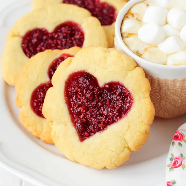 Homemade Cookies with Heart-Shaped Center — Stock Photo, Image