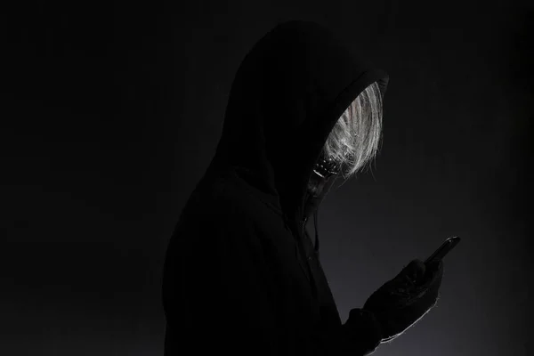 Homme Horreur Avec Masque Crâne Debout Dans Obscurité — Photo