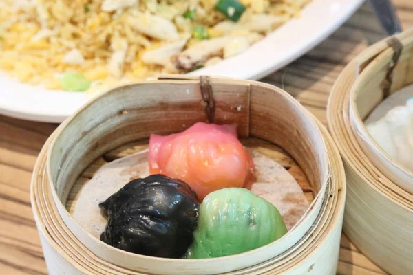 Streaming Chinese Food Named Dim Sum Served Basket — Fotografie, imagine de stoc
