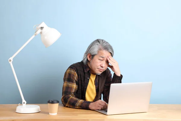 Senior Asian Man Wearing Yellow Plate Shirt Working Laptop Working — Fotografia de Stock