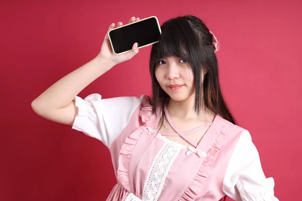 Chica Asiática Adolescente Con Lindo Traje Japonés Pie Sobre Fondo — Foto de Stock