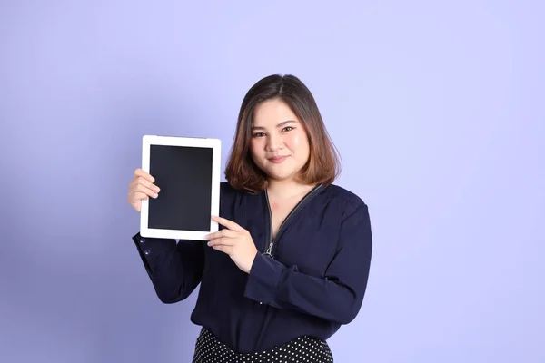 Chubby Asian Woman Standing Purple Background Casual Clothes — Foto de Stock