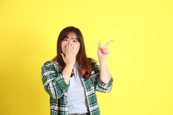 Chubby Asian Woman Standing Yellow Background Casual Clothes — Stok fotoğraf