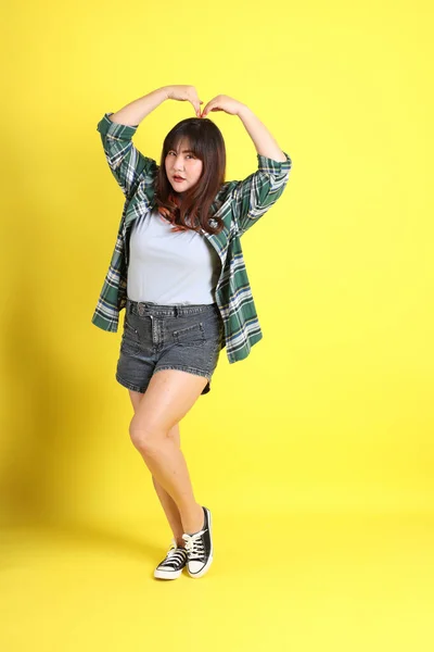 Chubby Asian Woman Standing Yellow Background Casual Clothes — Stok fotoğraf