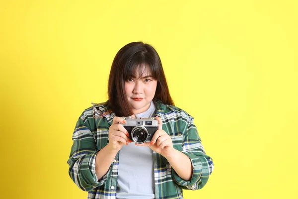 Chubby Asian Woman Standing Yellow Background Casual Clothes — Stock Fotó