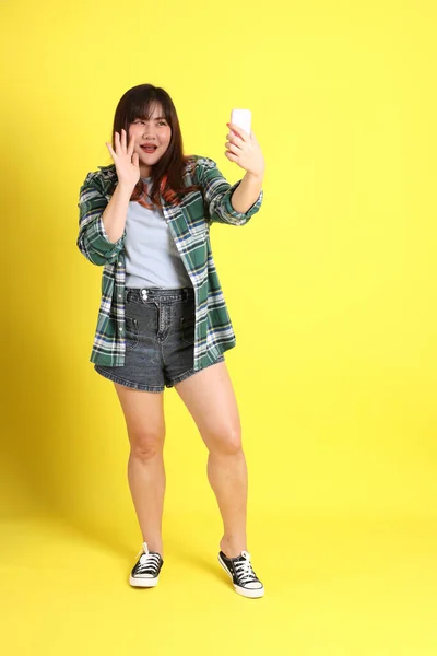 Chubby Asian Woman Standing Yellow Background Casual Clothes — 스톡 사진