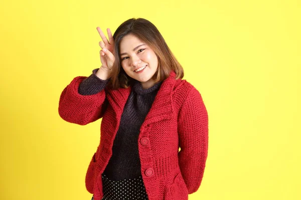 Chubby Asian Woman Standing Yellow Background Casual Clothes — Zdjęcie stockowe