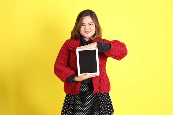 Chubby Asian Woman Standing Yellow Background Casual Clothes — Foto de Stock