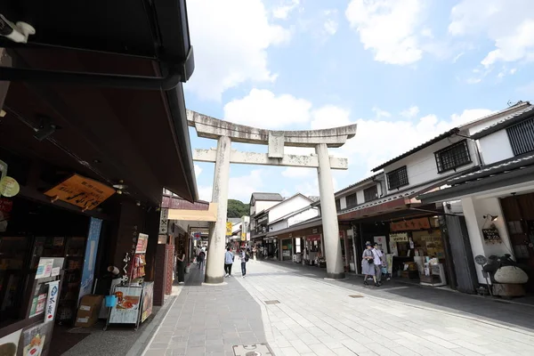 Fukuoka Japan July 2022 Shopping Street Dazaifu Nearly Tenmengu Shrine —  Fotos de Stock