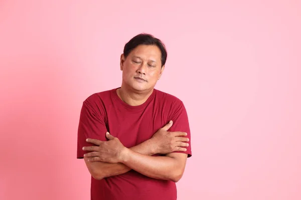 Gli Anni Adulto Sovrappeso Uomo Asiatico Piedi Sullo Sfondo Rosa — Foto Stock