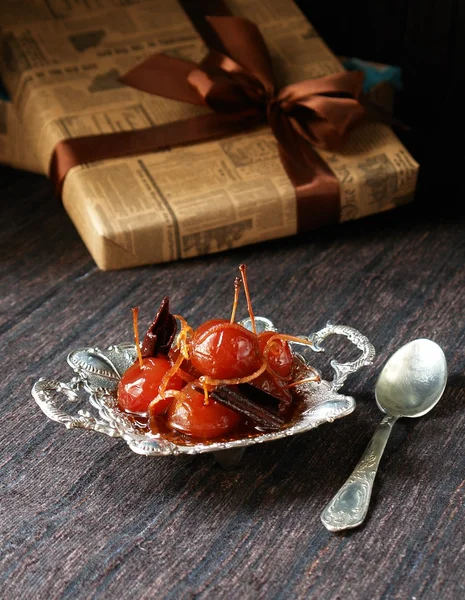 Paradise apple jam, served with tea — Stock Photo, Image