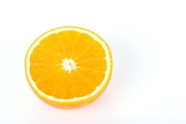 Beyaz üzerine izole edilmiş portakal meyvesi