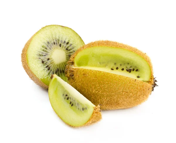 Fruta kiwi fresca com cortes no fundo branco — Fotografia de Stock